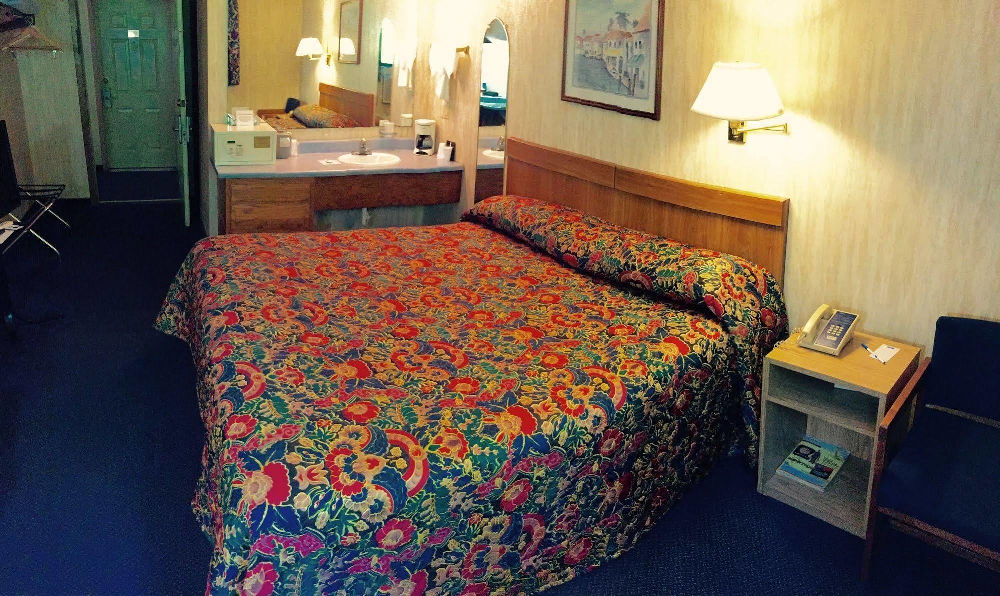 Oyo Hotel Chapmanville Inn, Wv - Hwy 119 Zewnętrze zdjęcie