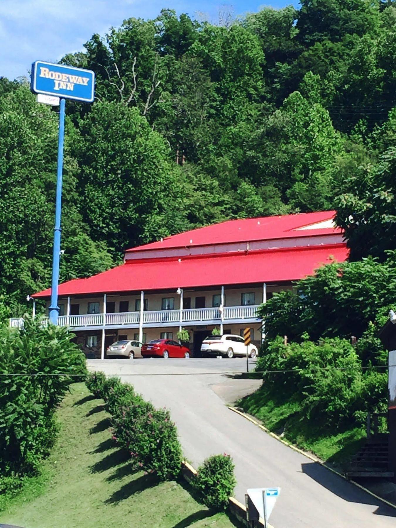 Oyo Hotel Chapmanville Inn, Wv - Hwy 119 Zewnętrze zdjęcie